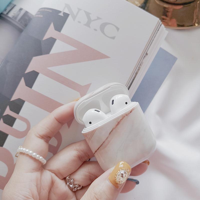 Estuche simple de mármol para AirPods