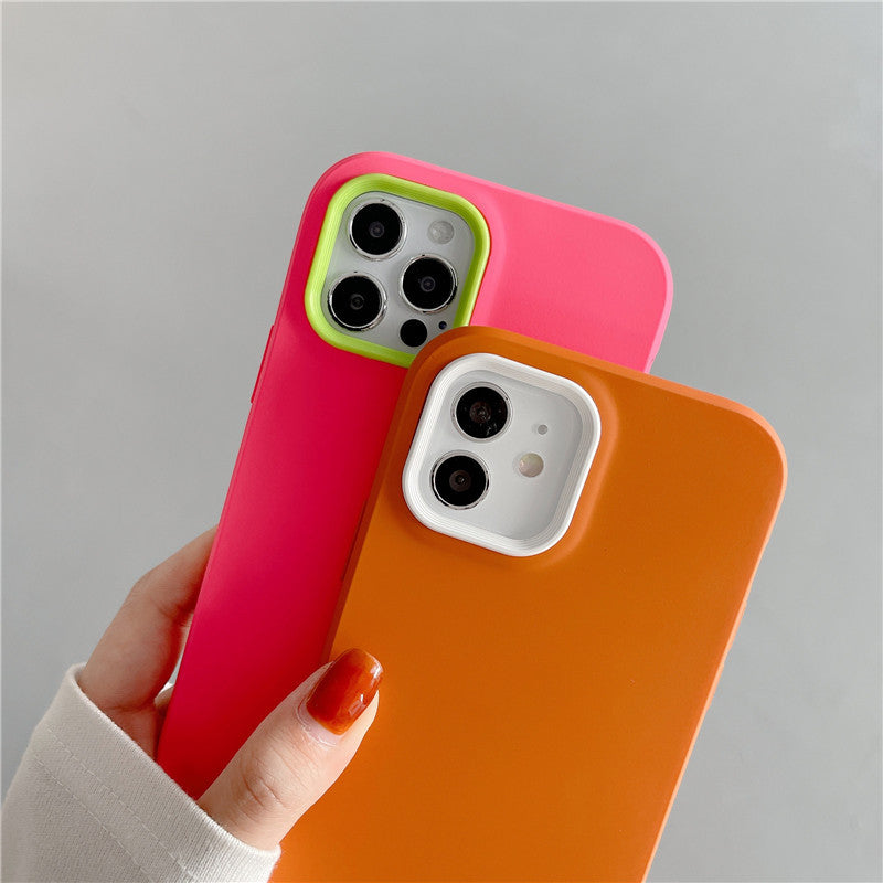 Funda de silicona para iPhone Teiple color caramelo
