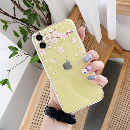Linda funda de iPhone suave transparente de Sakura