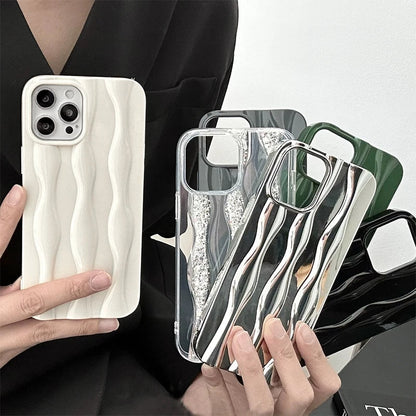 Placage 3D d'ondulation de l'eau de luxe souple compatible avec la coque iPhone